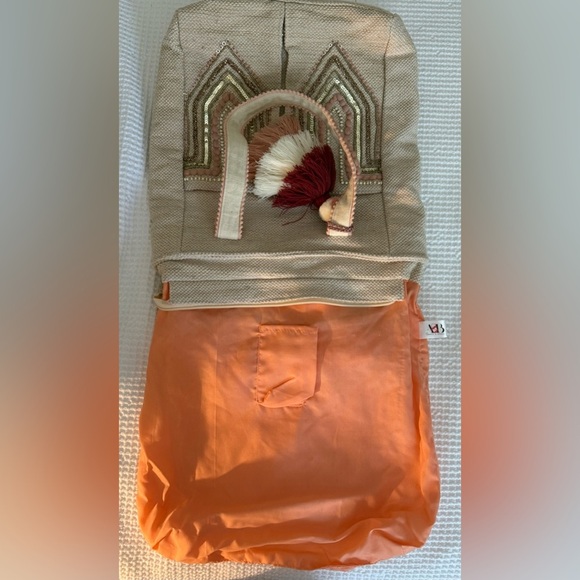 AMERICAN & BEYOND EMBROIDERED CANVAS TOTE BAG - Picture 7 of 10